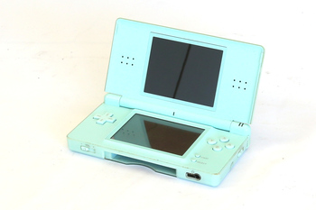 Nintendo DS (2004)